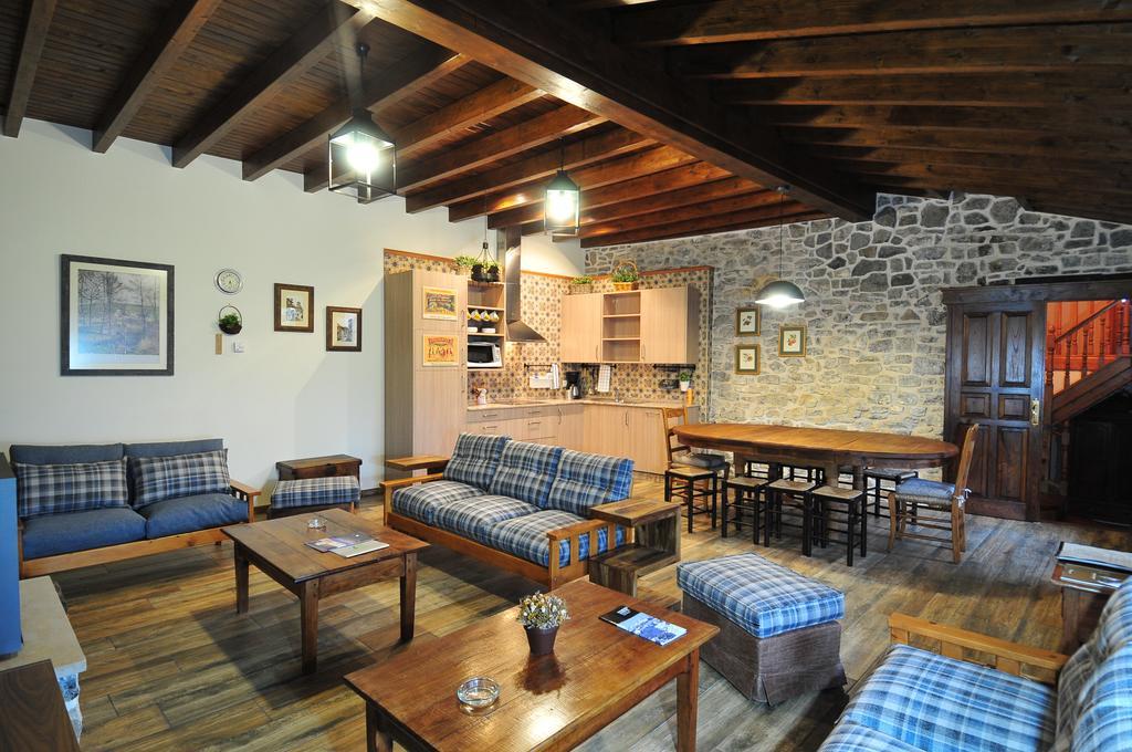 Casas Rurales El Llugaron Miravalles Exteriér fotografie