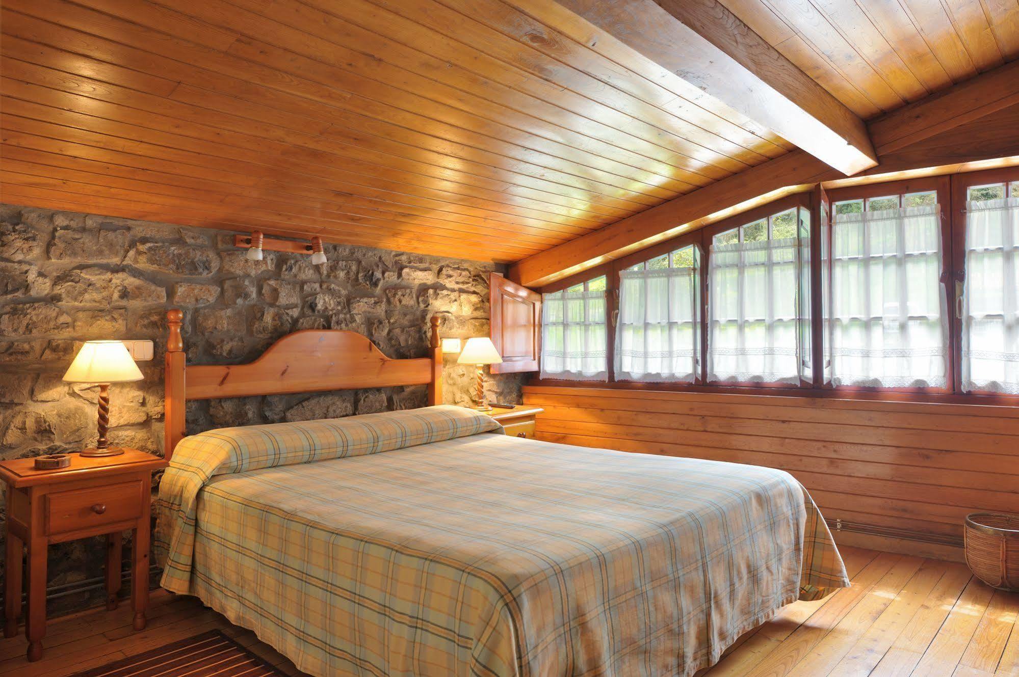 Casas Rurales El Llugaron Miravalles Exteriér fotografie