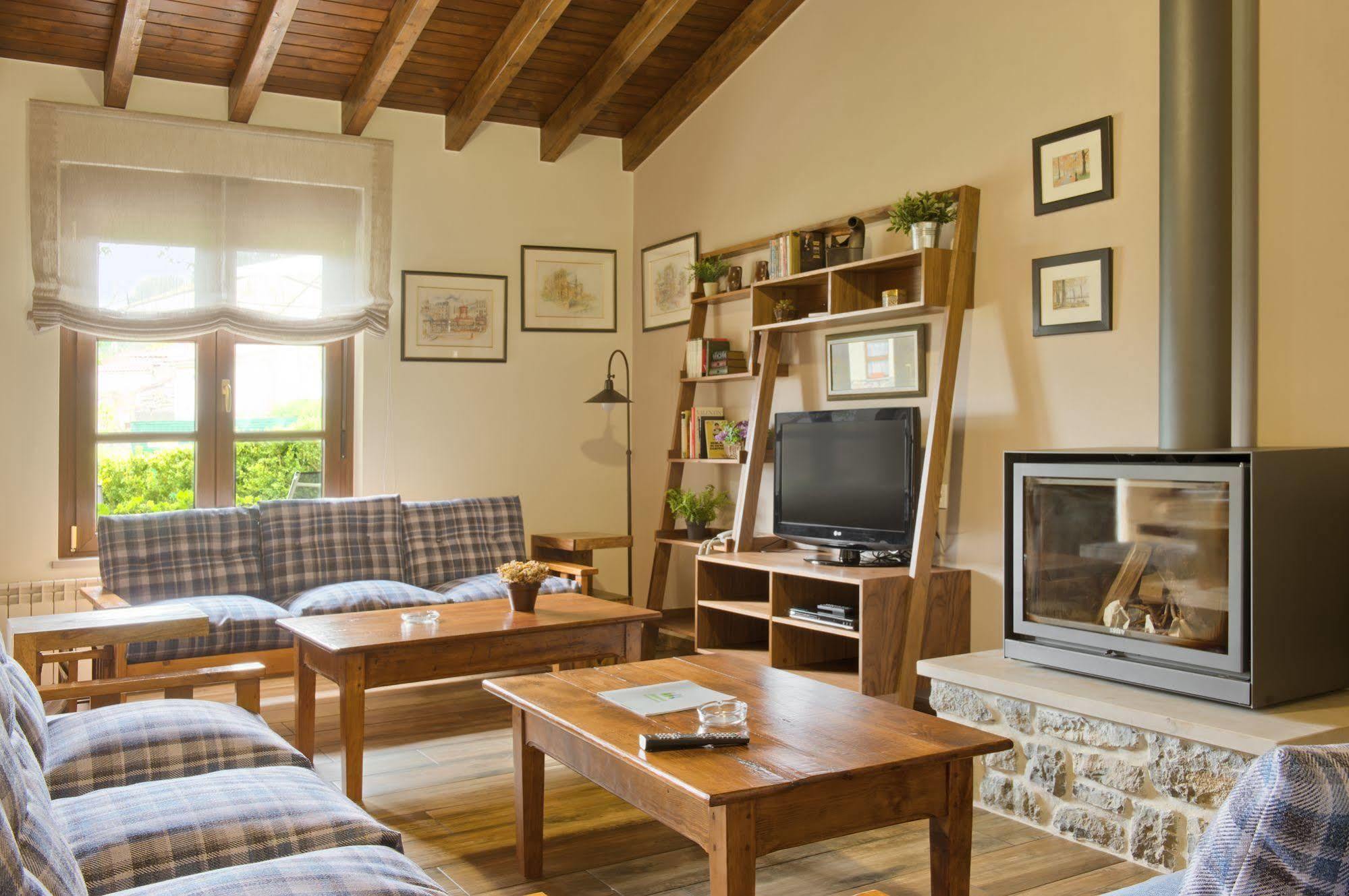 Casas Rurales El Llugaron Miravalles Exteriér fotografie